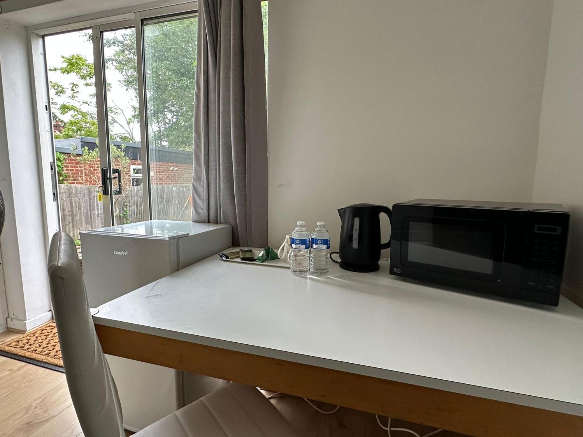 1 En-Suite With Private Entrance & Free Parking Oxford Exterior photo